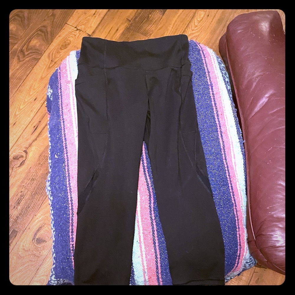 Black leggings